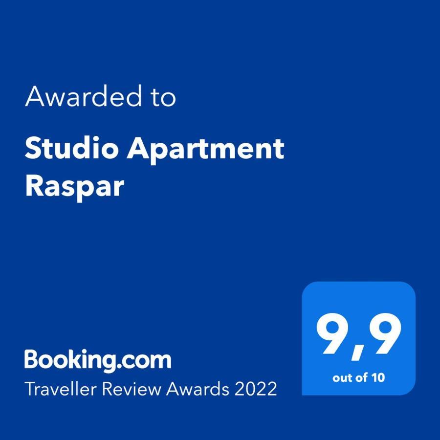 Studio Apartment Oliva プーラ エクステリア 写真